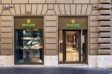 piazza re di roma rolex|Boutique Rolex Hausmann & Co. Roma .